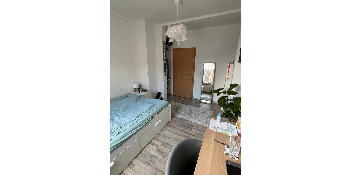 Erdgeschoßwohnung Siegen - 3 Zimmer, 72 m&sup2;, 550&euro; | Angebot:26226694