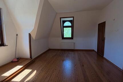 Wohnen auf Zeit Wiesbaden Biebrich - 1 Zimmer, 95 m&sup2;, 650&euro; | Angebot:26584515