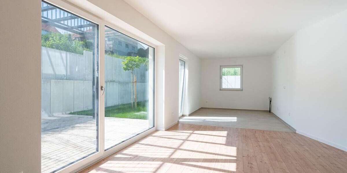 Etagenwohnung Sinzing - 1 Zimmer, 84 m&sup2;, 966&euro; | Angebot:27031040