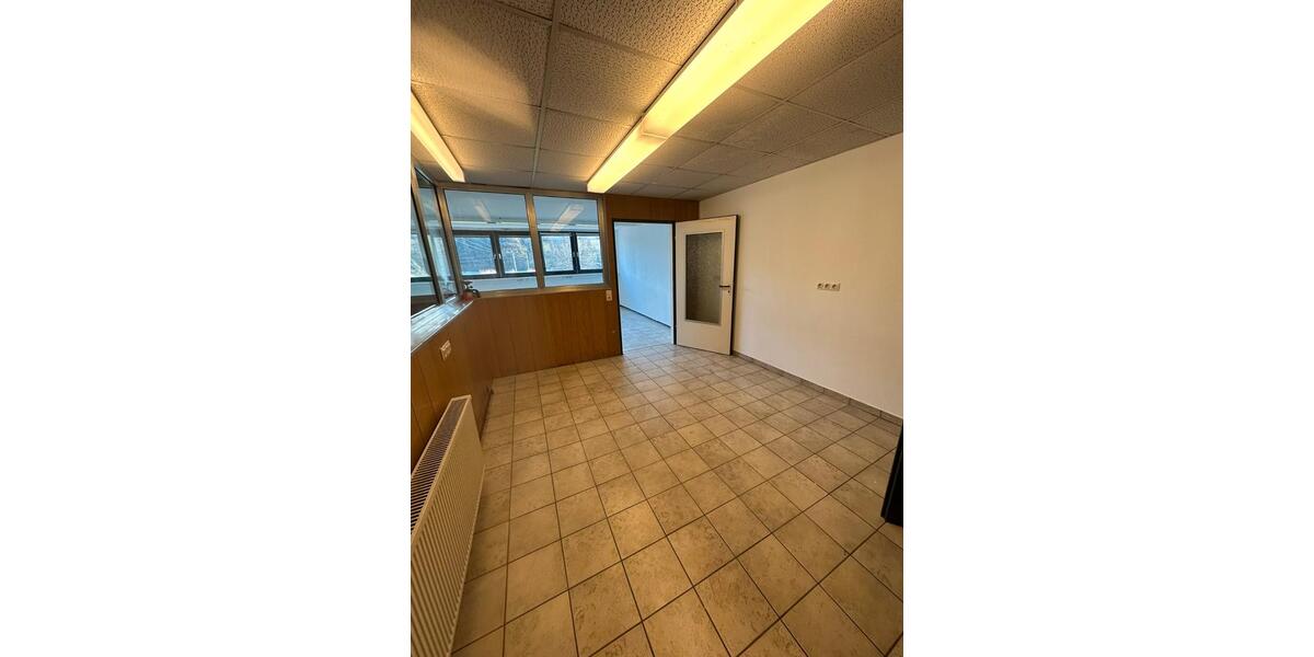 Einfamilienhaus Pleinfeld - 4 Zimmer, 200 m&sup2;, 1.400&euro; | Angebot:26693813