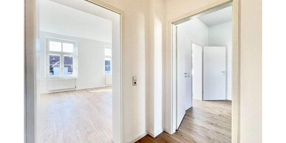 Etagenwohnung Detmold Innenstadt - 2 Zimmer, 69 m&sup2;, 600&euro; | Angebot:25694608