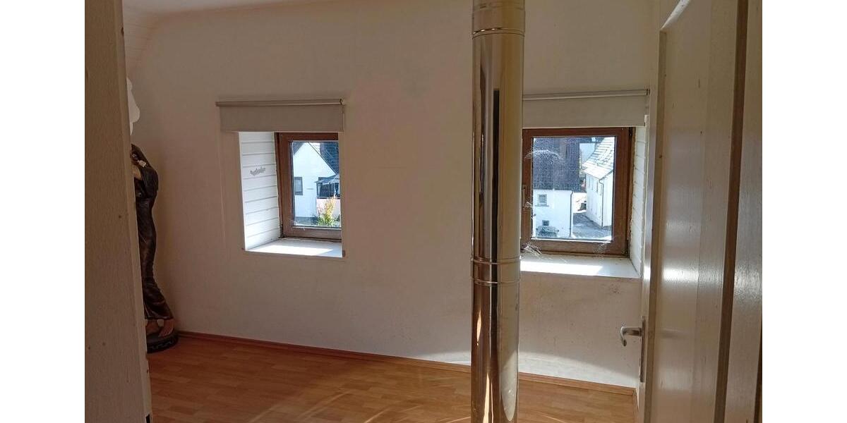 Doppelhaushälfte Eutingen im Gäu - 5 Zimmer, 118 m&sup2;, 1.100&euro; | Angebot:24857855