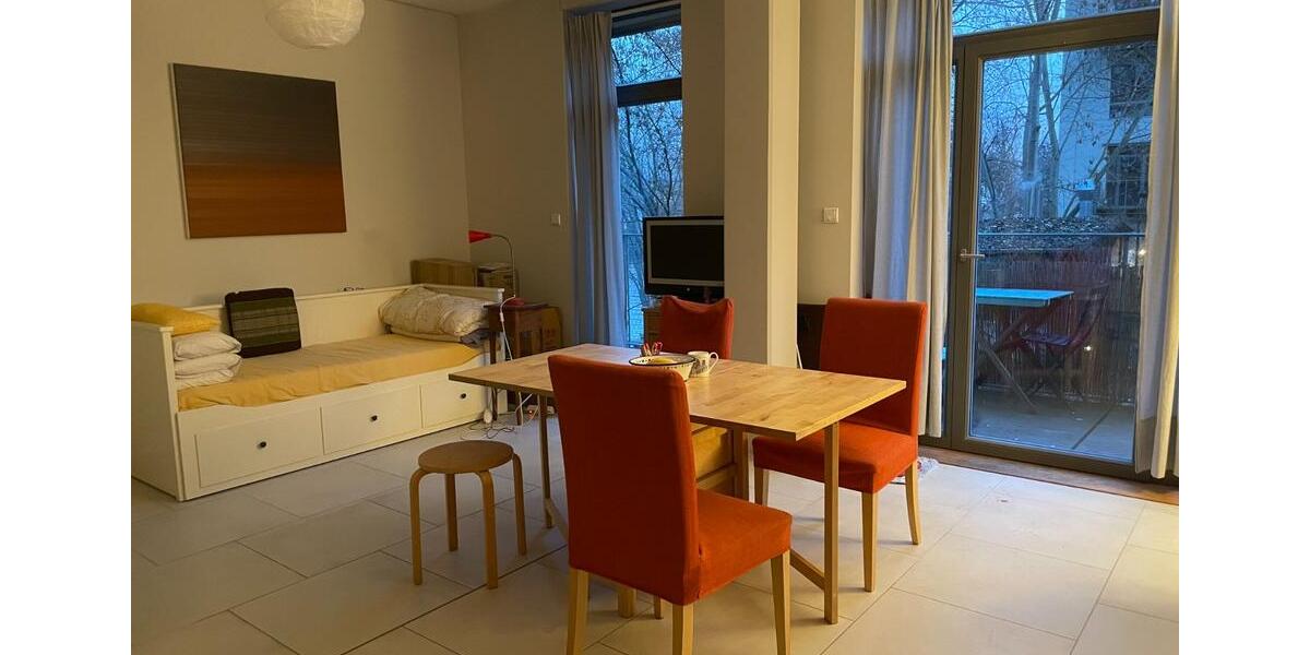 Schicke1-Zim. Wg.Top-Lage Berlin-Mitte Voll Möbliert mit Balkon 1 zimmer