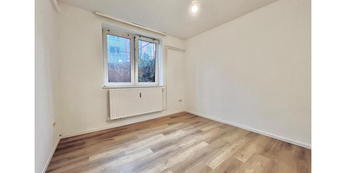 Etagenwohnung Bremen Neustadt - 1 Zimmer, 11 m&sup2;, 300&euro; | Angebot:25249947