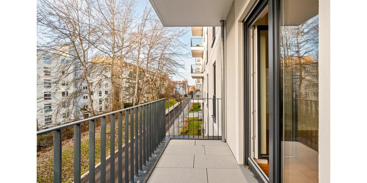 Dachgeschoßwohnung Berlin Tempelhof-Schöneberg - 3 Zimmer, 78 m&sup2;, 1.999&euro; | Angebot:20604815