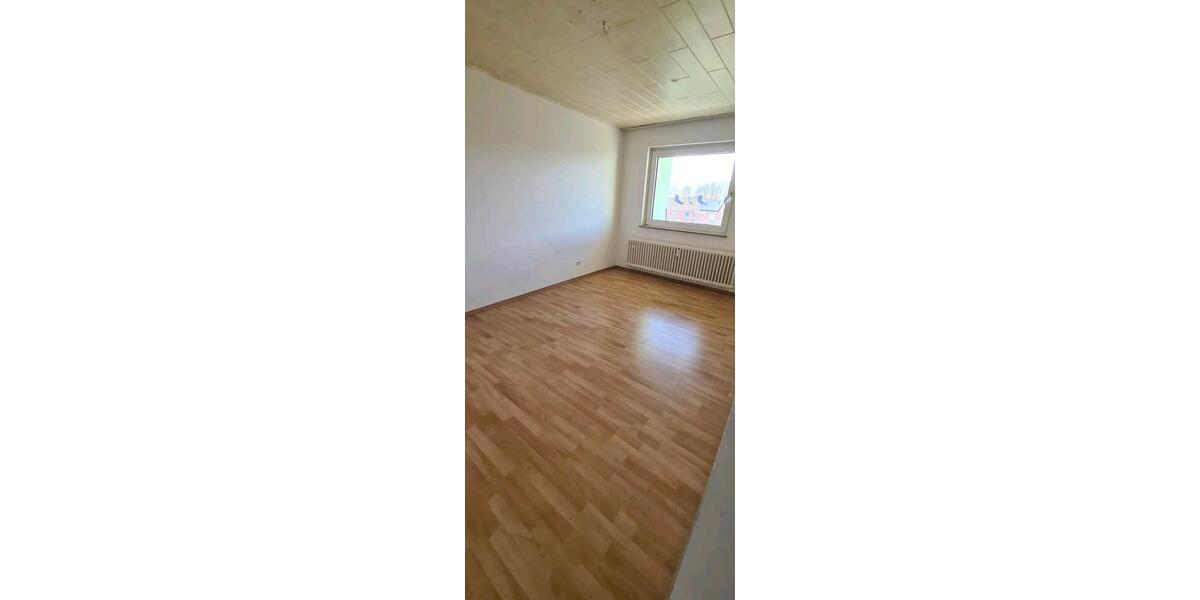 Etagenwohnung Stolzenau - 4 Zimmer, 90 m&sup2;, 1.080&euro; | Angebot:26089522