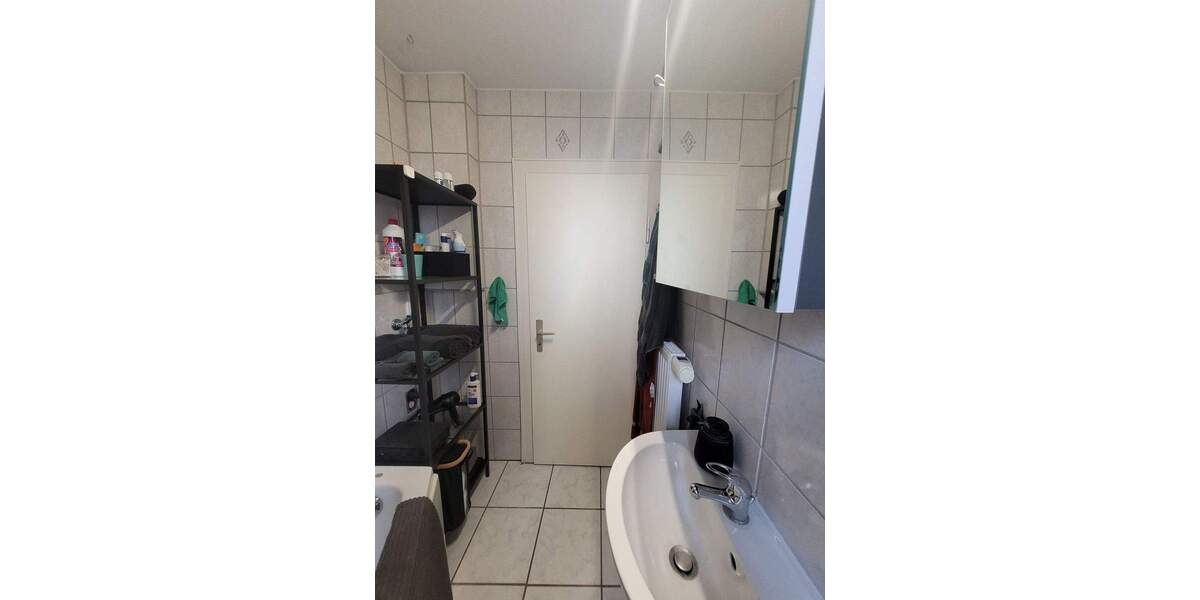 Etagenwohnung Gerbrunn - 3 Zimmer, 68 m&sup2;, 760&euro; | Angebot:25845447