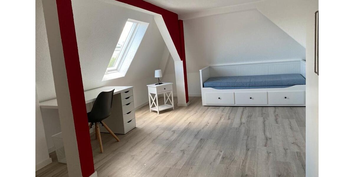 Maisonettenwohnung Neckarsulm - 5.5 Zimmer, 1 m&sup2;, 1.800&euro; | Angebot:25173146