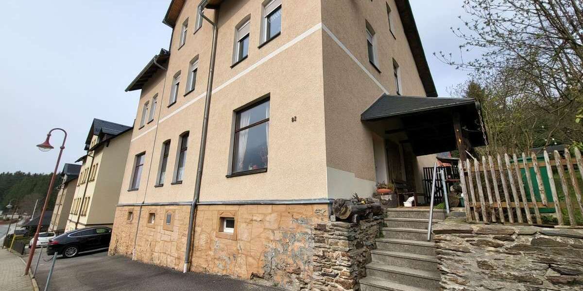 Wohnung zum Mieten in Lauter-Bernsbach OT Oberpfannenstiel 690 € 115 m² 5 zimmer