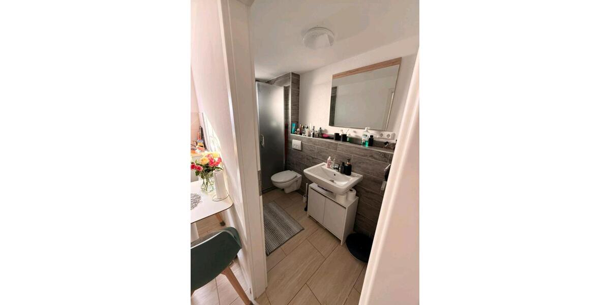 Etagenwohnung Bönnigheim - 2 Zimmer, 48 m&sup2;, 850&euro; | Angebot:25342629