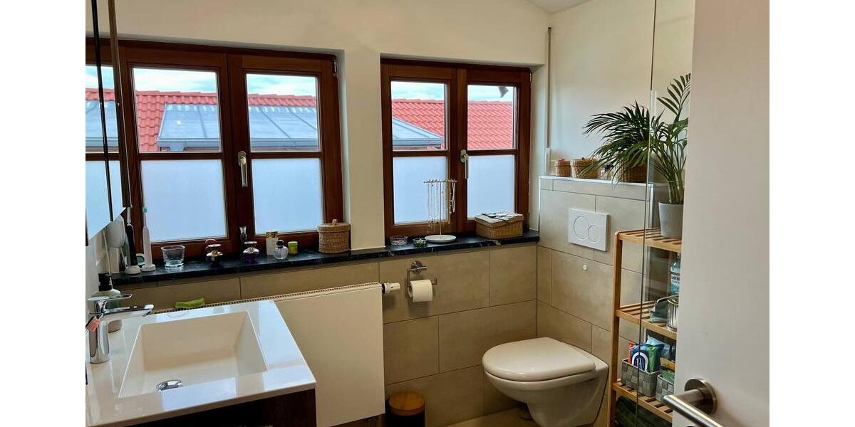 Dachgeschoßwohnung Tuntenhausen - 2 Zimmer, 71 m&sup2;, 1.050&euro; | Angebot:25989110