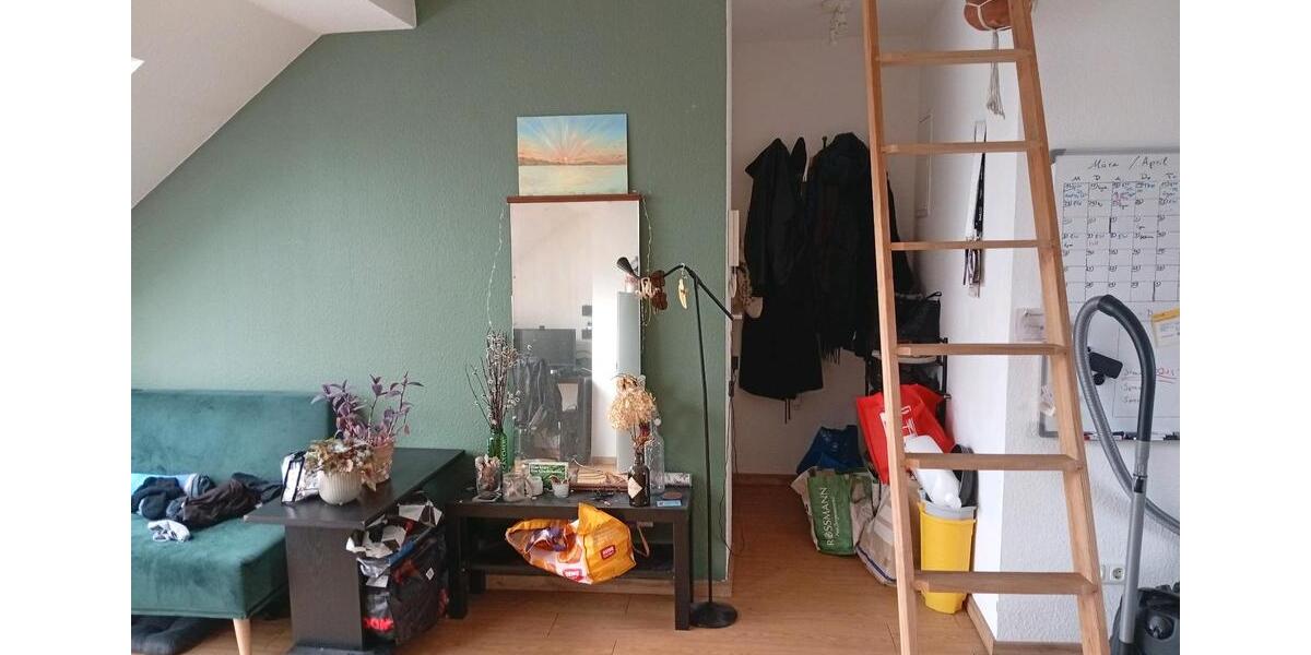 Dachgeschoßwohnung Köln Mülheim - 1 Zimmer, 35 m&sup2;, 650&euro; | Angebot:26462909