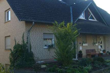 Wohnung Wallmenroth - 4 Zimmer, 120 m&sup2;, 900&euro; | Angebot:27231351