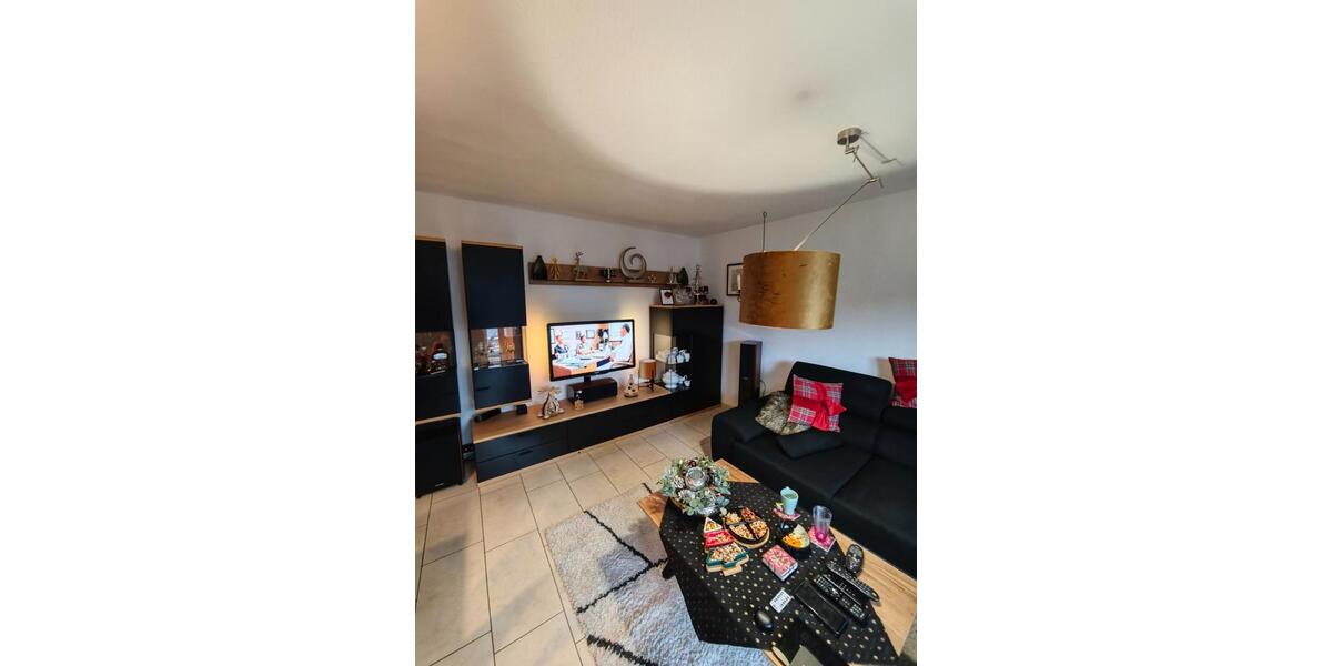 Etagenwohnung Lingen (Ems) Damaschke - 3 Zimmer, 95 m&sup2;, 650&euro; | Angebot:24715501