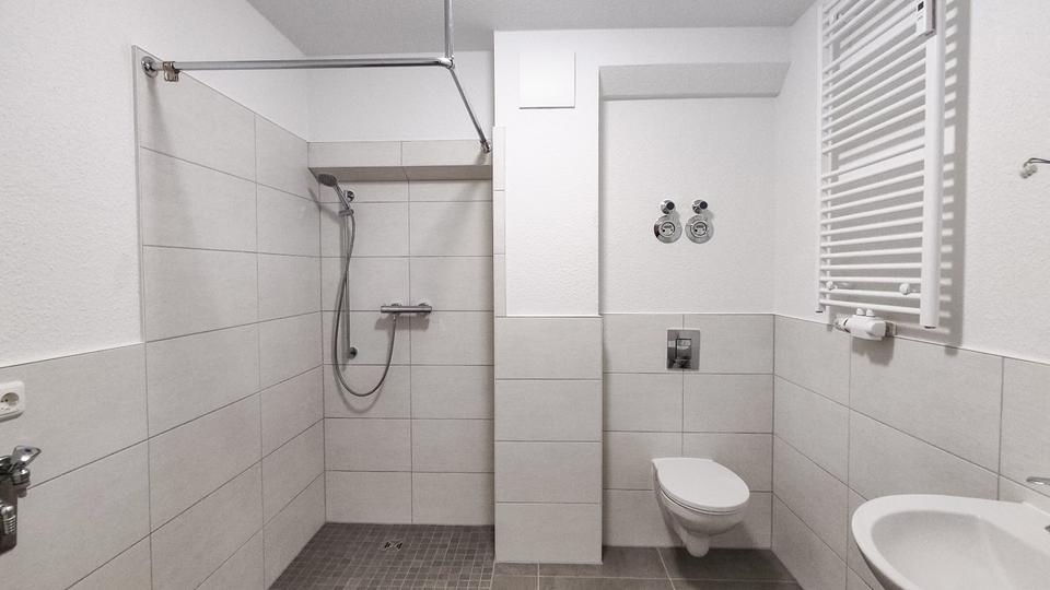 Dachgeschoßwohnung Anklam - 2.5 Zimmer, 60 m&sup2;, 723&euro; | Angebot:24876873