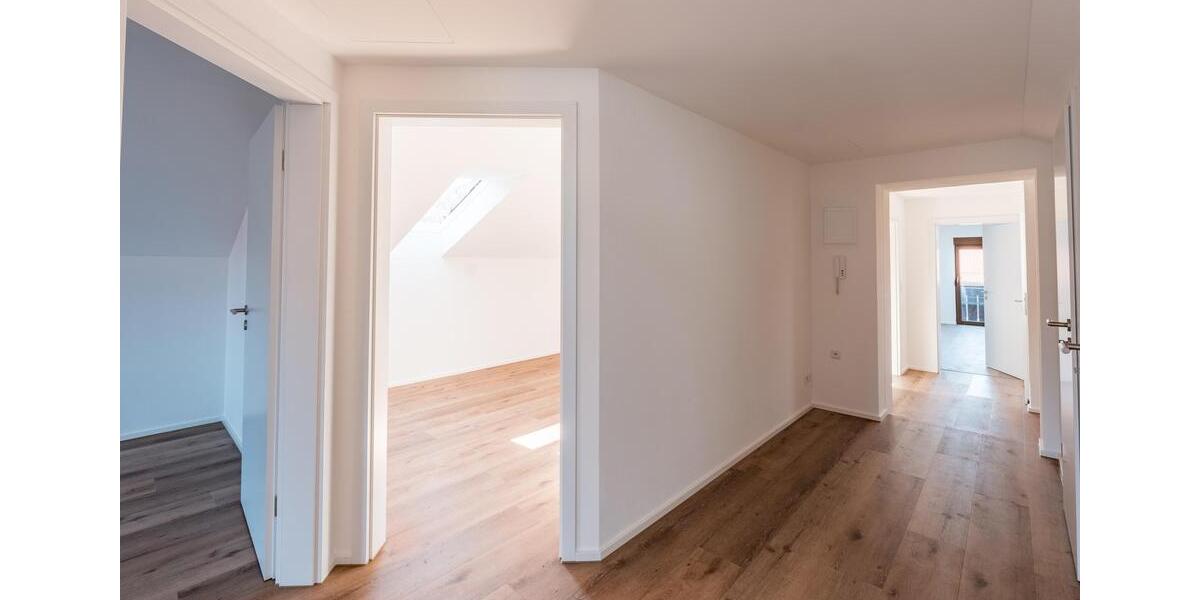 Dachgeschoßwohnung Nesselwang - 3 Zimmer, 96 m&sup2;, 1.010&euro; | Angebot:25614554