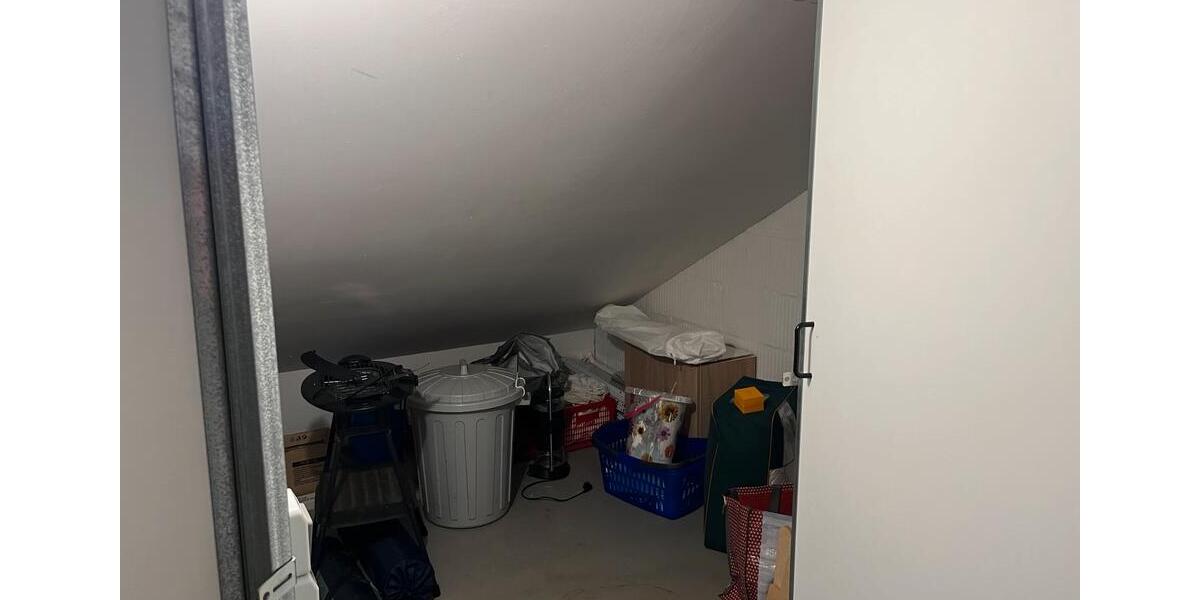 Etagenwohnung Celle - 4 Zimmer, 91 m&sup2;, 790&euro; | Angebot:26490724