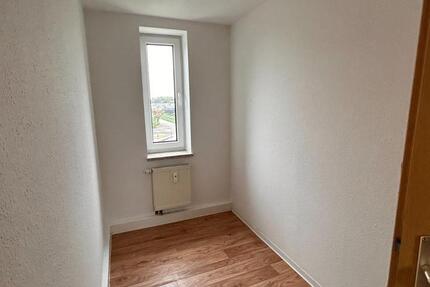 Wohnung Aschersleben - 3 Zimmer, 60 m&sup2;, 300&euro; | Angebot:22906846