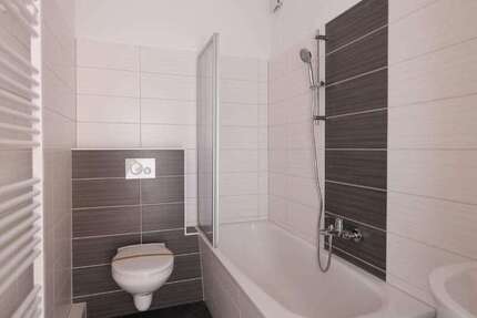 Wohnung Annaberg-Buchholz Buchholz - 3 Zimmer, 82 m&sup2;, 495&euro; | Angebot:27731970