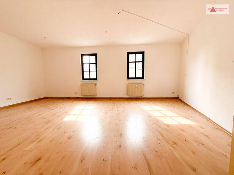 Etagenwohnung Wolkenstein - 2 Zimmer, 69 m&sup2;, 345&euro; | Angebot:26584787