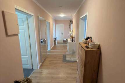 Wohnung Schwerin Neumühle - 3 Zimmer, 93 m&sup2;, 790&euro; | Angebot:25355589