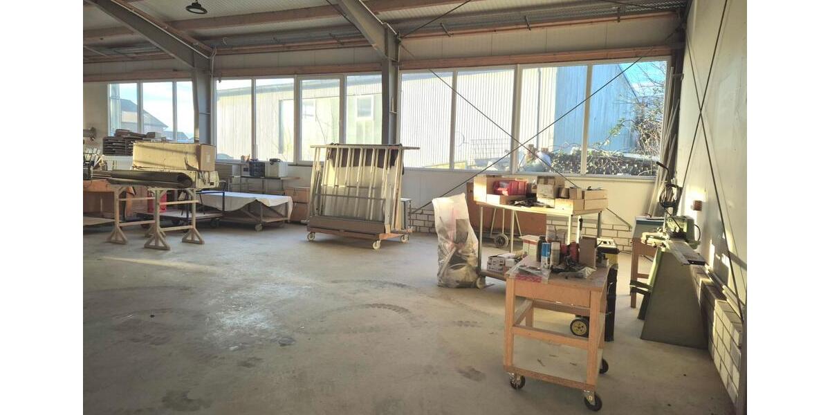 Gewerbeobjekt Esens - 690&euro; | Angebot:24542417