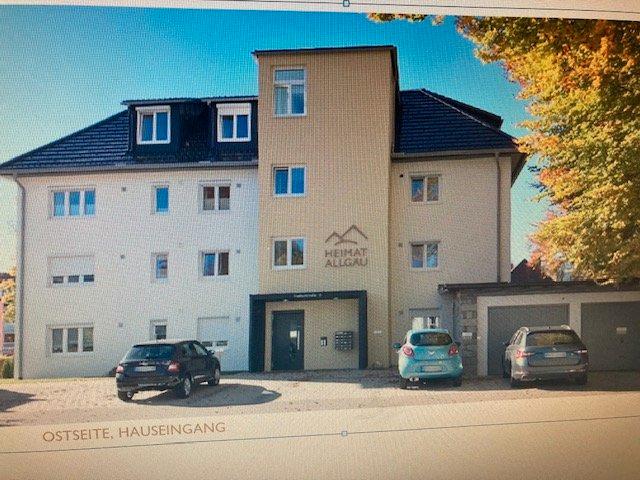 Dachgeschoßwohnung Sonthofen - 2.5 Zimmer, 71 m&sup2;, 1.215&euro; | Angebot:26534455