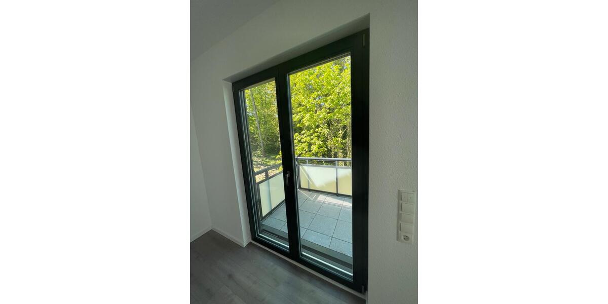 Etagenwohnung Schwielowsee - 4 Zimmer, 98 m&sup2;, 1.800&euro; | Angebot:24829150