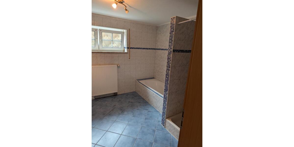 Etagenwohnung Neunburg vorm Wald - 2 Zimmer, 60 m&sup2;, 500&euro; | Angebot:26538625