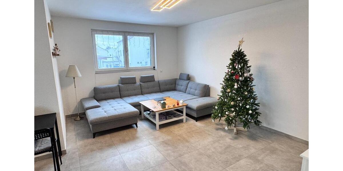 Etagenwohnung Elsenfeld - 3 Zimmer, 81 m&sup2;, 1.100&euro; | Angebot:24432876