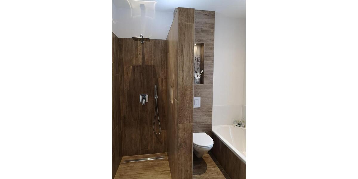 Doppelhaushälfte Langenselbold - 6 Zimmer, 140 m&sup2;, 2.100&euro; | Angebot:24706638