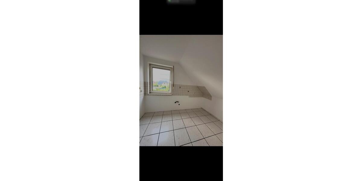 Dachgeschoßwohnung Bad Laer - 3 Zimmer, 80 m&sup2;, 1.000&euro; | Angebot:26269893