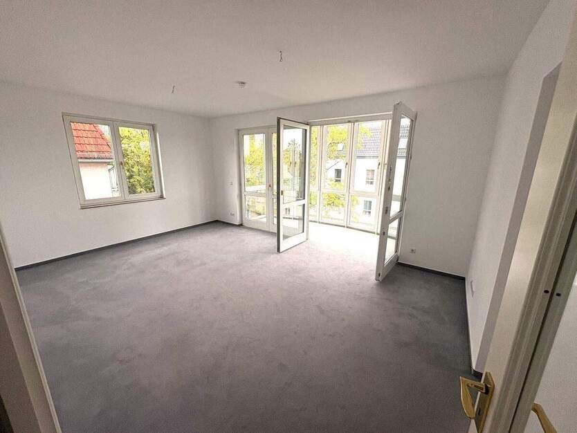 Wohlfühlparadies – sonniger Wintergarten, EBK & Fußbodenheizung! 2 zimmer