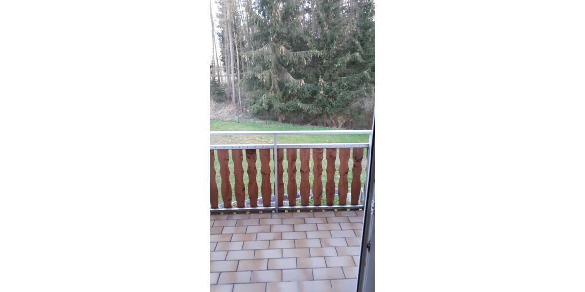 Dachgeschoßwohnung Kötz - 3 Zimmer, 110 m&sup2;, 1.000&euro; | Angebot:26355446