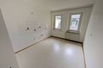 Etagenwohnung Waldenburg - 2 Zimmer, 75 m&sup2;, 300&euro; | Angebot:26758898