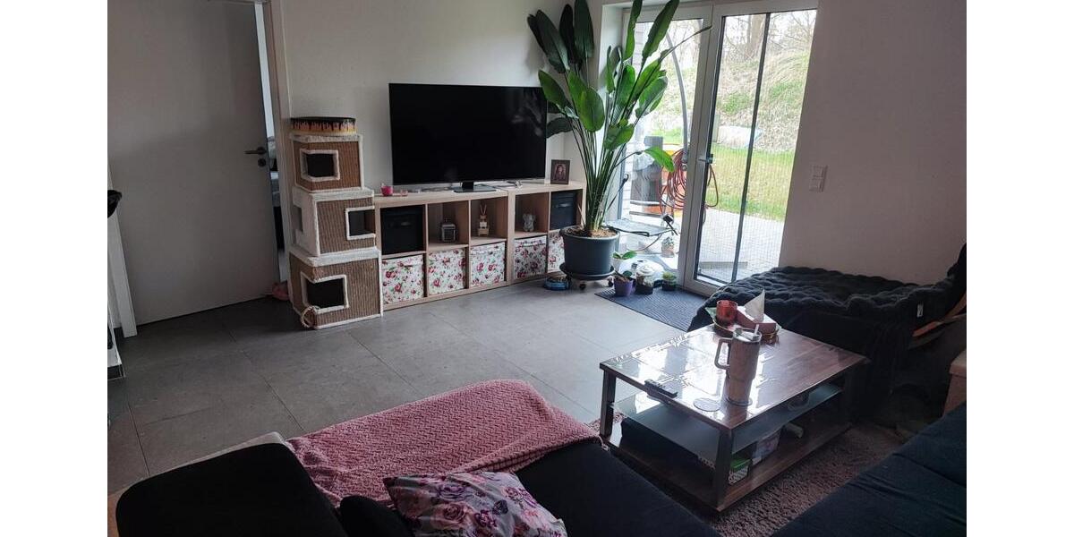 Erdgeschoßwohnung Saterland - 5 Zimmer, 104 m&sup2;, 1.150&euro; | Angebot:26033947