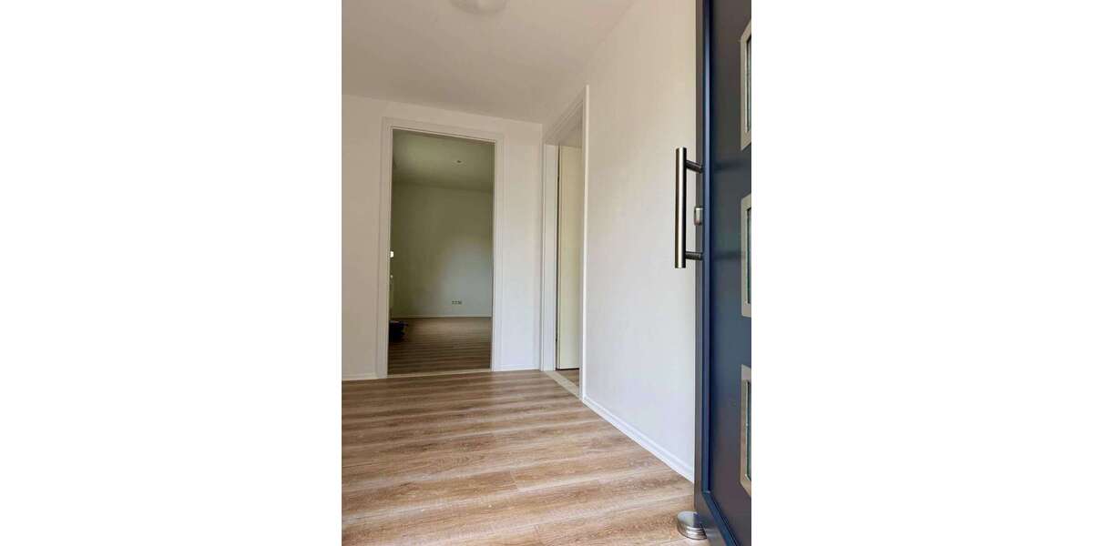 Etagenwohnung Oftersheim - 2 Zimmer, 70 m&sup2;, 800&euro; | Angebot:27005855
