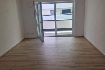 Wohnung Deggendorf - 2 Zimmer, 60 m&sup2;, 720&euro; | Angebot:25938451