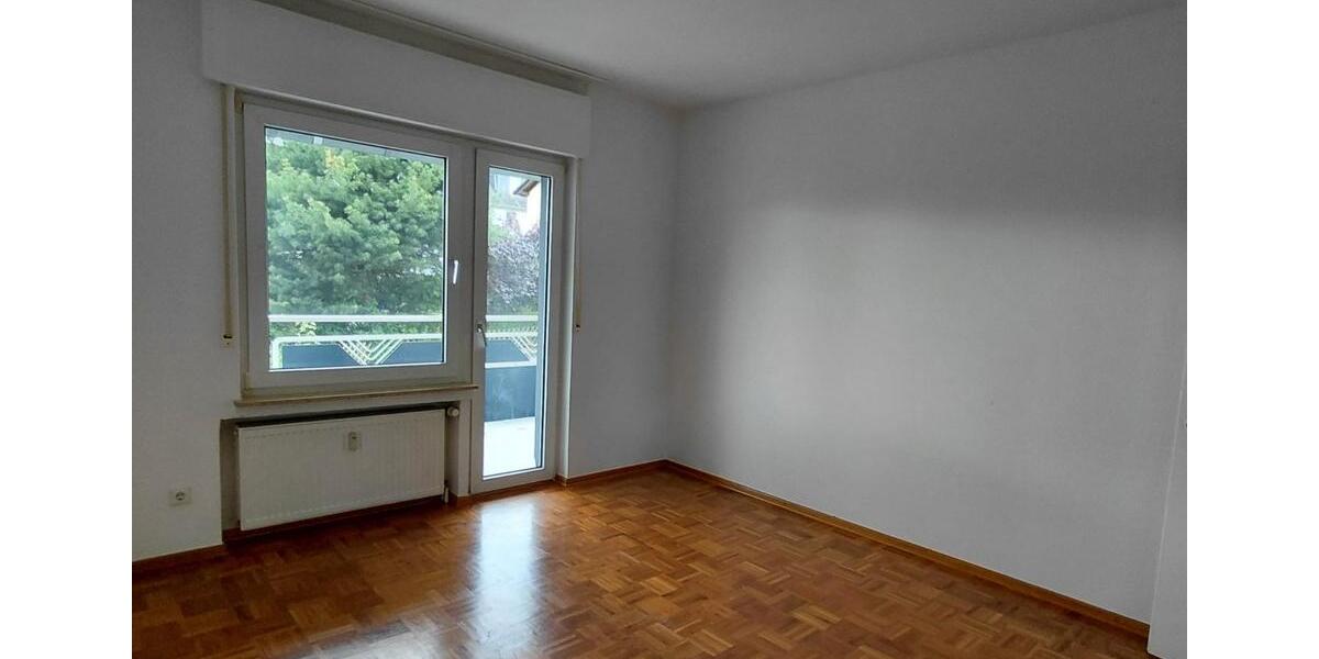 Etagenwohnung Brilon - 3 Zimmer, 86 m&sup2;, 653&euro; | Angebot:26545789