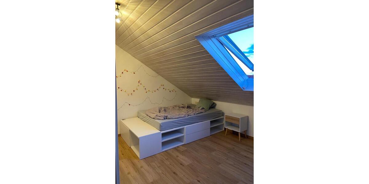 Wohnen auf Zeit Ludwigsburg Oßweil - 3 Zimmer, 18 m&sup2;, 550&euro; | Angebot:26190882