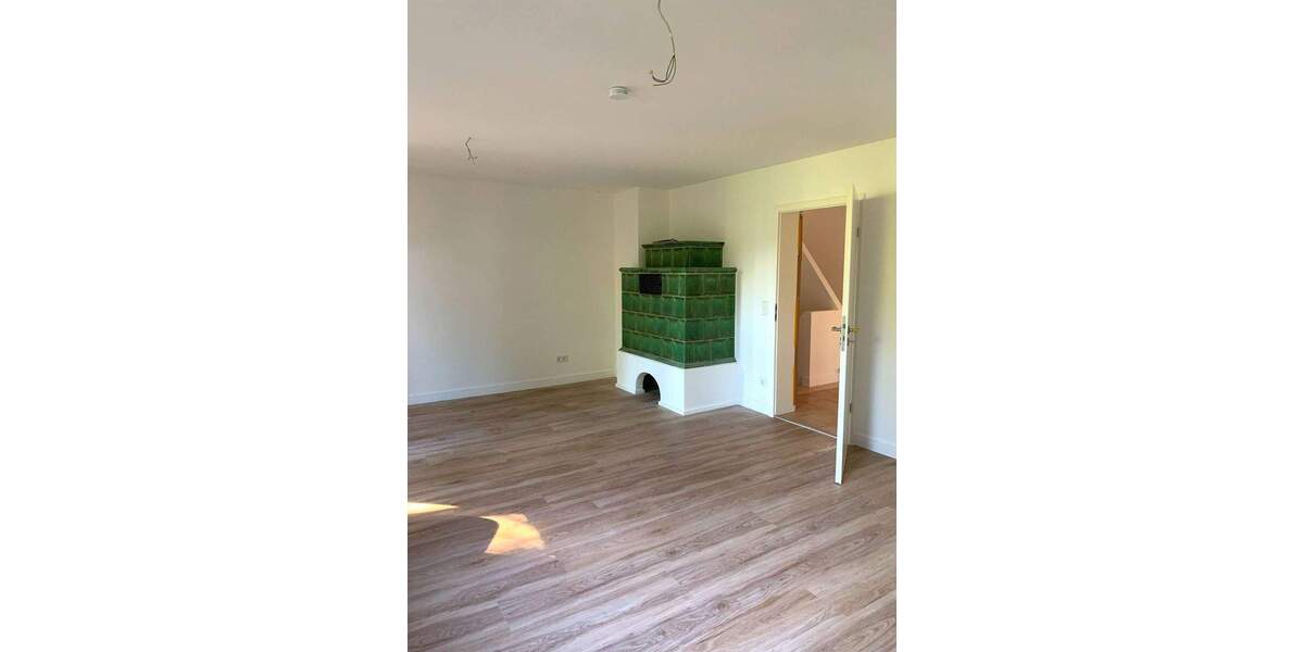 Doppelhaushälfte Hohenlinden - 5 Zimmer, 157 m&sup2;, 1.950&euro; | Angebot:25864444