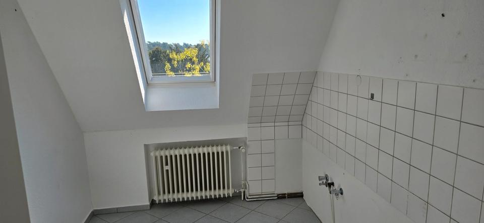 Dachgeschoßwohnung Gütersloh Avenwedde - 3 Zimmer, 67 m&sup2;, 549&euro; | Angebot:26564641