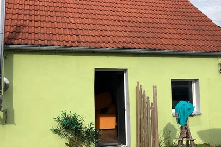 2 Raum Wohnung mit Garage ebenerdig möbiliert 2 zimmer