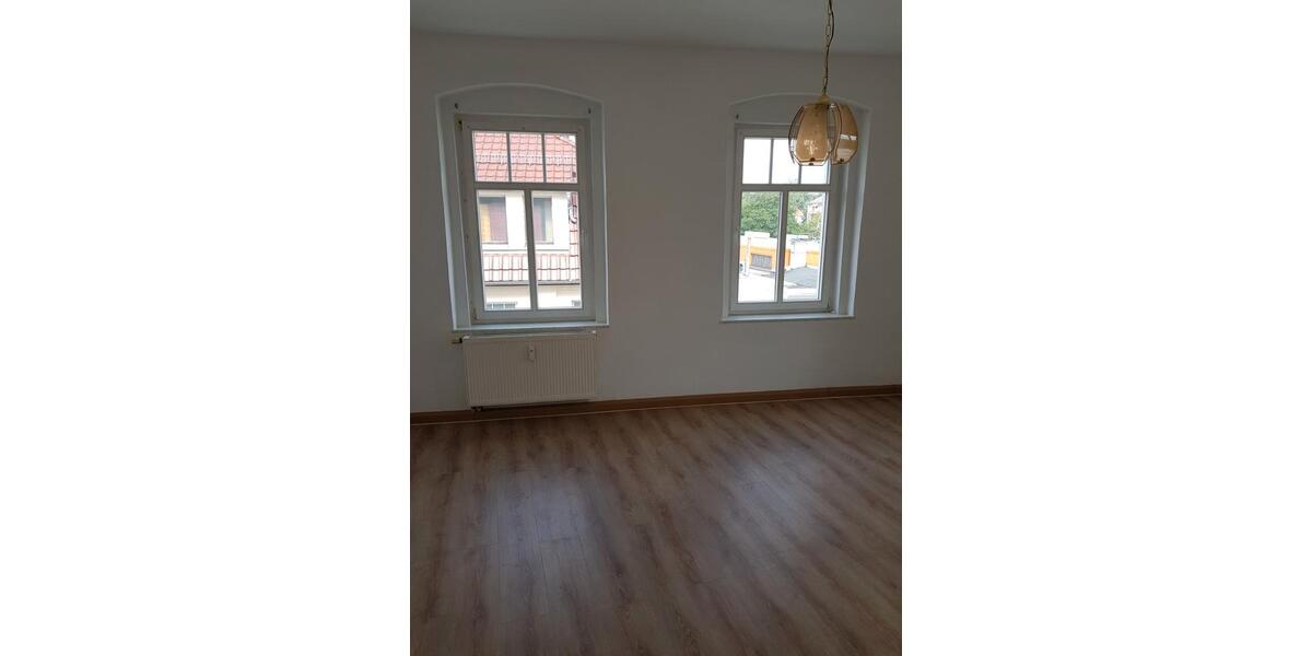 Etagenwohnung Löbau - 2 Zimmer, 51 m&sup2;, 230&euro; | Angebot:26019589