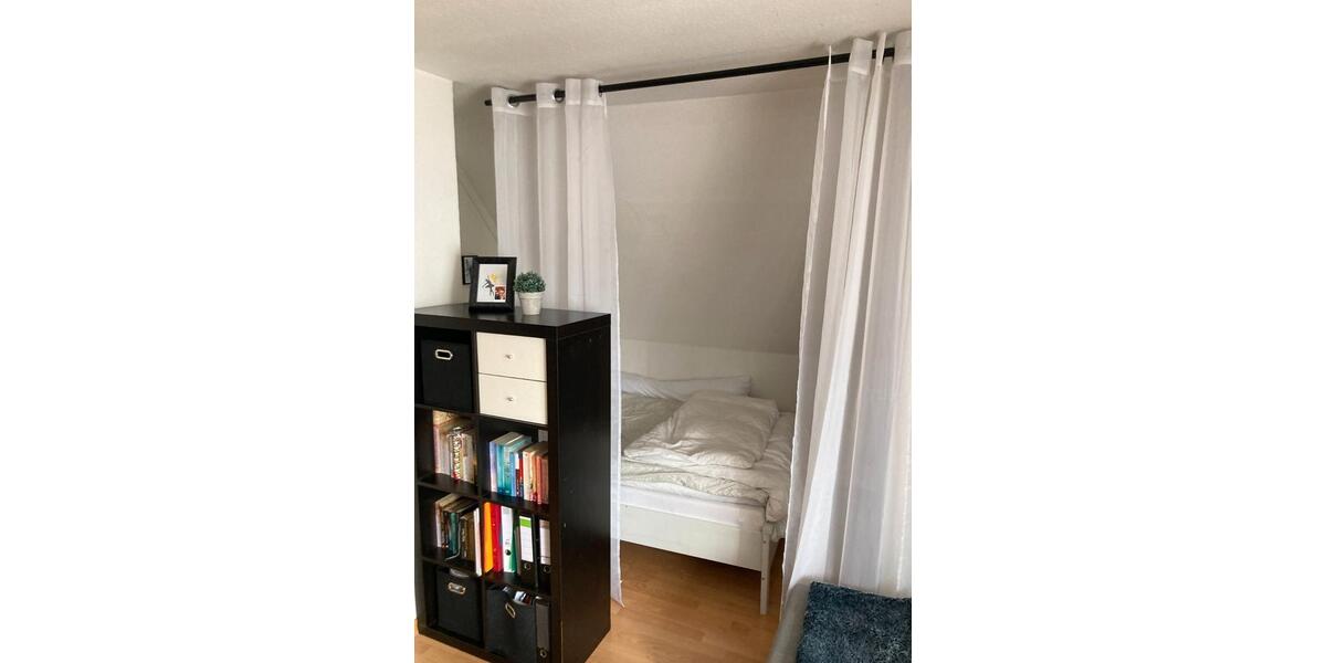 Dachgeschoßwohnung Bayreuth City - 1 Zimmer, 32 m&sup2;, 350&euro; | Angebot:26522819