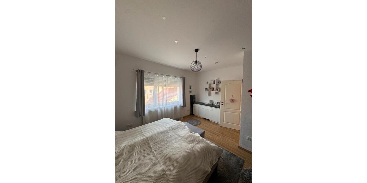 Terrassenwohnung Hutthurm - 2 Zimmer, 125 m&sup2;, 1.045&euro; | Angebot:25920581