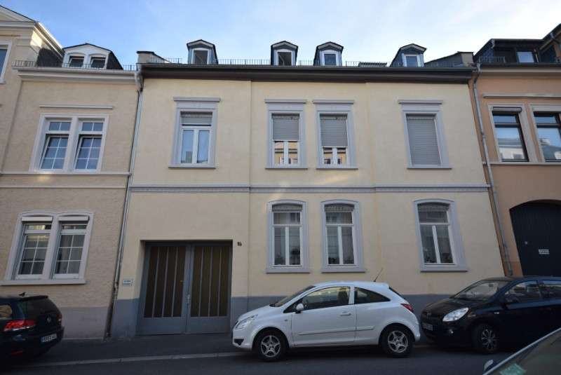 Etagenwohnung Wiesbaden - 4 Zimmer, 95 m&sup2;, 1.150&euro; | Angebot:26155856