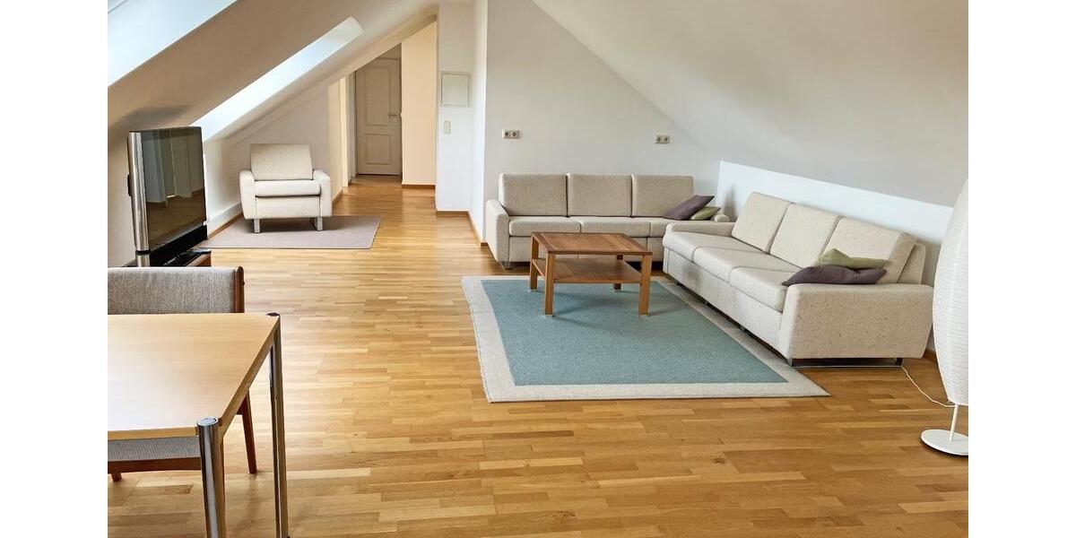 Dachgeschoßwohnung Laboe - 4 Zimmer, 75 m&sup2;, 1.250&euro; | Angebot:24352747