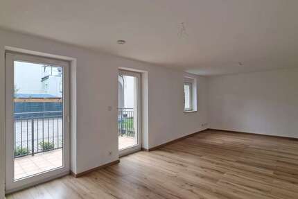 Wohnung Merseburg Neumarkt (Vorstadt) - 3 Zimmer, 79 m&sup2;, 744&euro; | Angebot:26999541