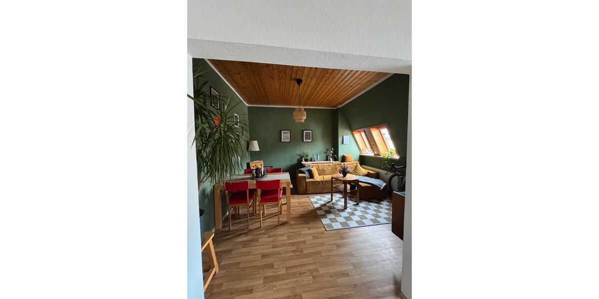 Dachgeschoßwohnung Aue-Bad Schlema Bad Schlema - 2.5 Zimmer, 61 m&sup2;, 336&euro; | Angebot:25872866